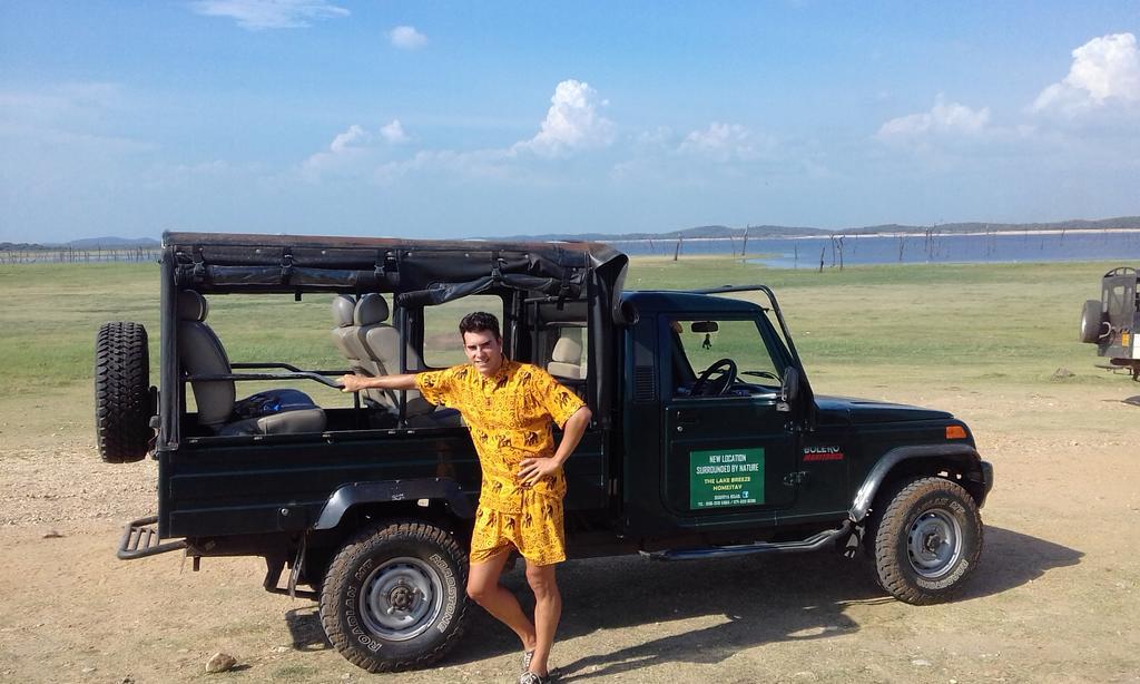 הבאראנה Elephant Safari Lodge Sigiriya Junction מראה חיצוני תמונה