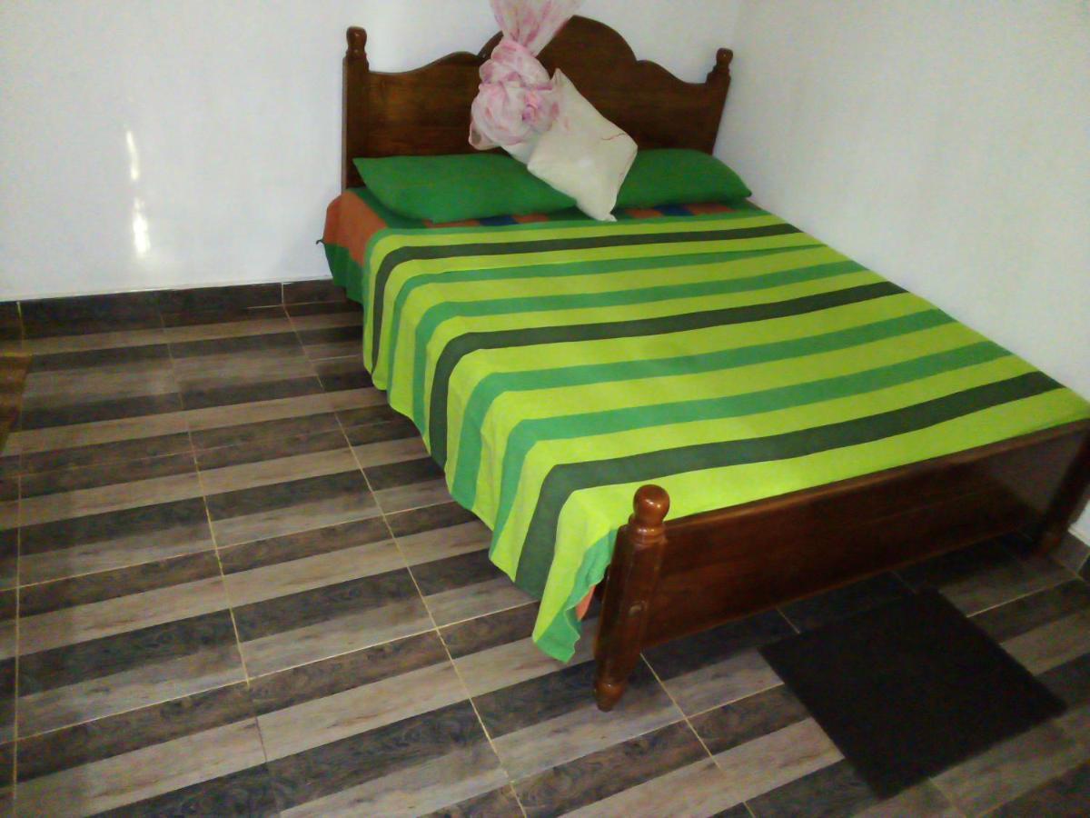 הבאראנה Elephant Safari Lodge Sigiriya Junction מראה חיצוני תמונה